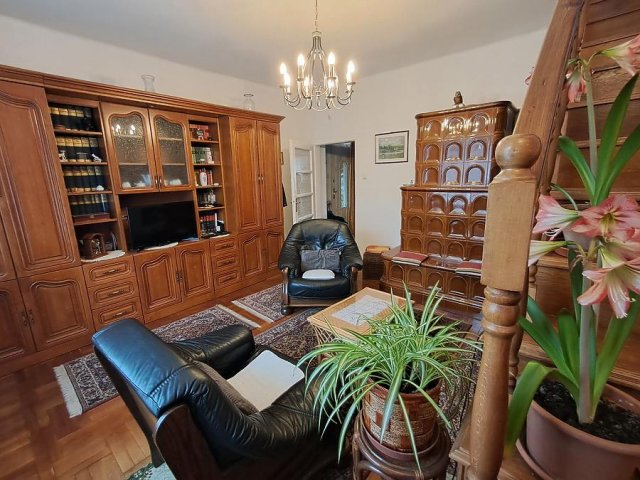 Eladó családi ház, Budapesten, XV. kerületben 143 M Ft, 6 szobás