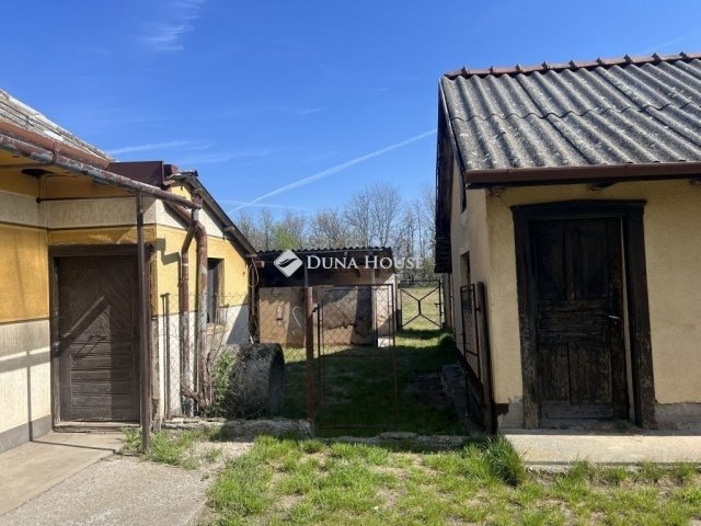 Eladó családi ház, Pilisen 70 M Ft, 3 szobás