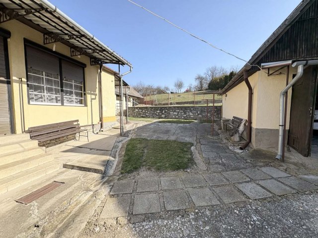 Eladó családi ház, Bélapátfalván 33.9 M Ft, 3 szobás