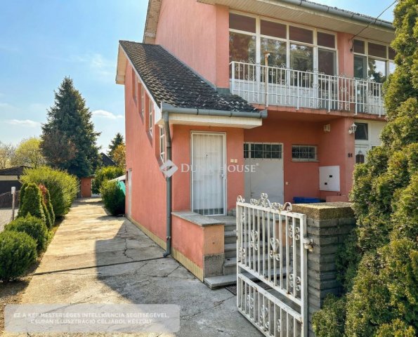 Eladó családi ház, Siklóson, Harkányi úton 74.5 M Ft, 5 szobás