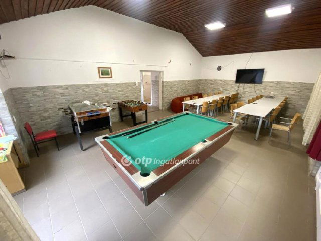Eladó családi ház, Siófokon 200 M Ft, 5 szobás