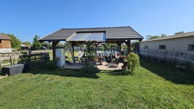 Eladó családi ház, Pusztaszabolcson 32 M Ft, 3 szobás