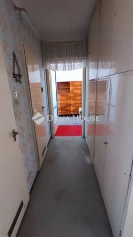 Eladó panellakás, Debrecenben 56 M Ft, 3 szobás