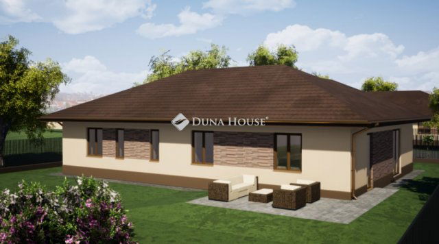 Eladó családi ház, Szigetszentmiklóson 129 M Ft, 5 szobás