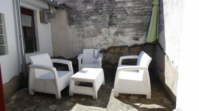 Eladó családi ház, Pécsett 39.9 M Ft, 3 szobás