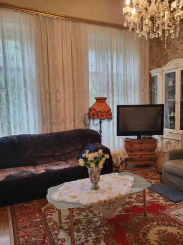 Eladó téglalakás, Budapesten, VI. kerületben 215 M Ft, 2 szobás