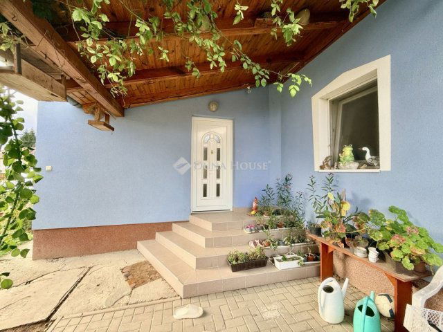 Eladó családi ház, Pusztamagyaródon 39.9 M Ft, 5 szobás