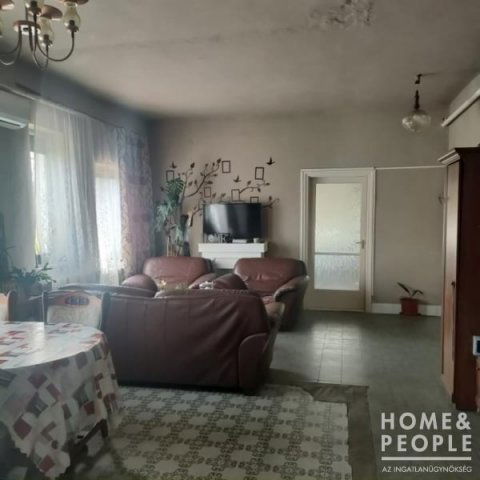 Eladó családi ház, Szatymazon 70.1 M Ft / költözzbe.hu