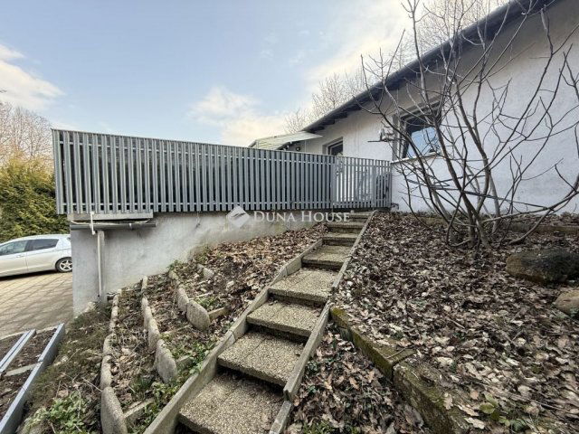 Eladó családi ház, Érden 118.9 M Ft, 3 szobás