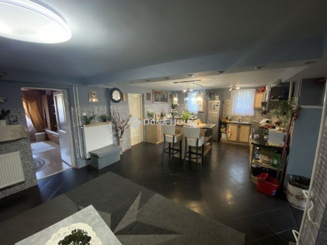 Eladó családi ház, Püspökladányban 84.99 M Ft, 5 szobás