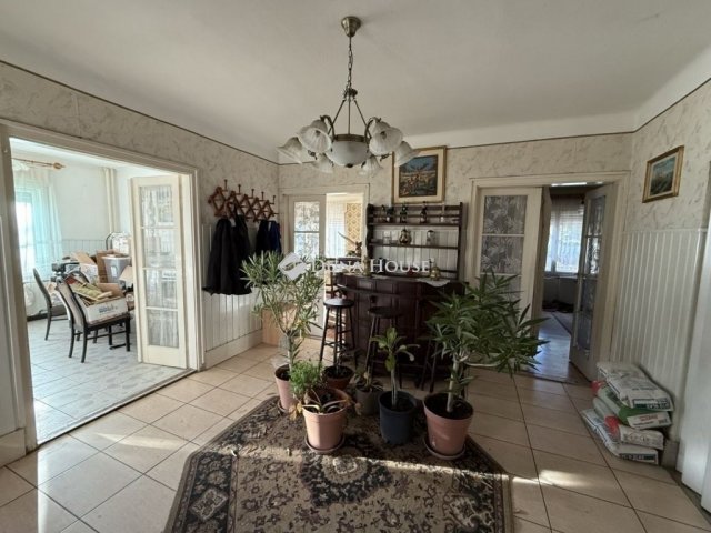 Eladó családi ház, Kókán 79.8 M Ft, 5 szobás