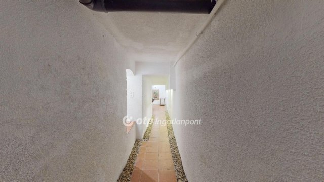 Eladó családi ház, Egerben 149 M Ft, 3 szobás