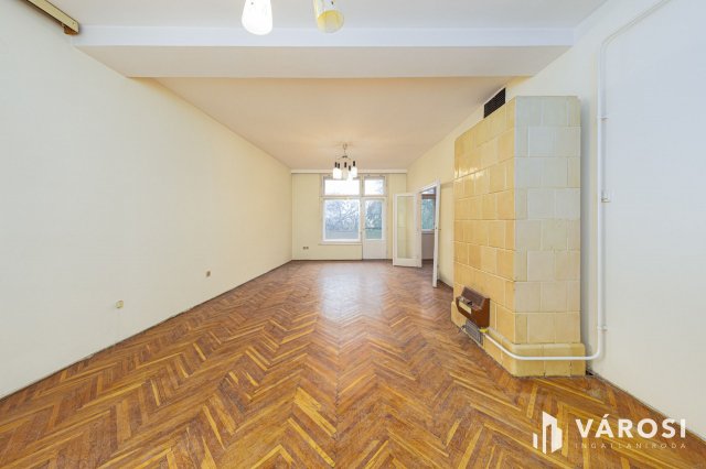 Eladó téglalakás, Szegeden 53.99 M Ft, 2 szobás