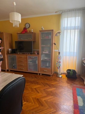 Kiadó téglalakás, albérlet, Debrecenben 240 E Ft / hó, 3 szobás
