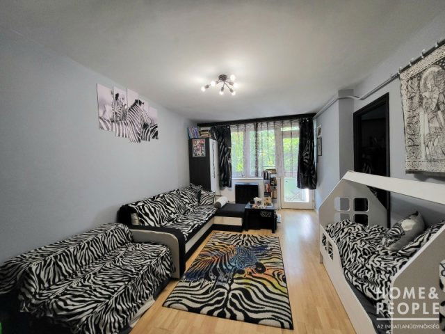 Eladó téglalakás, Szegeden 19.9 M Ft, 1+1 szobás