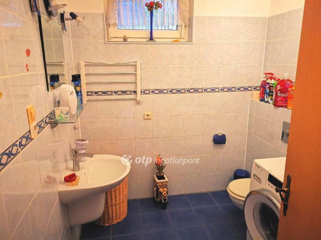 Eladó családi ház, Szigethalmon 114.9 M Ft, 4 szobás