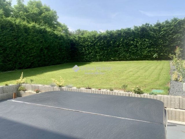 Eladó ikerház, Törökbálinton 171.5 M Ft, 5 szobás