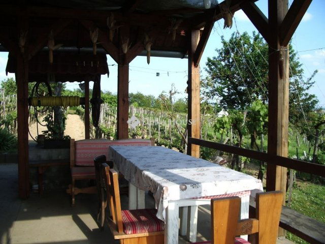 Eladó családi ház, Siklóson 26.5 M Ft, 3 szobás