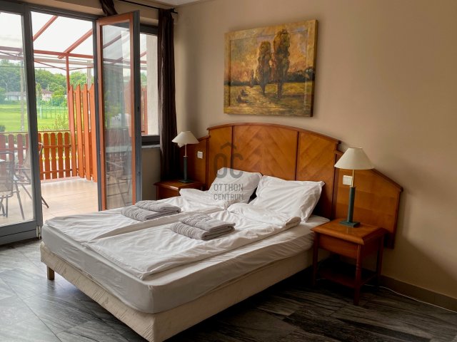 Eladó hotel, Zamárdiban 290 M Ft / költözzbe.hu