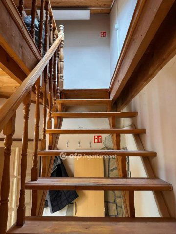 Eladó téglalakás, Veszprémben 68.99 M Ft, 2 szobás