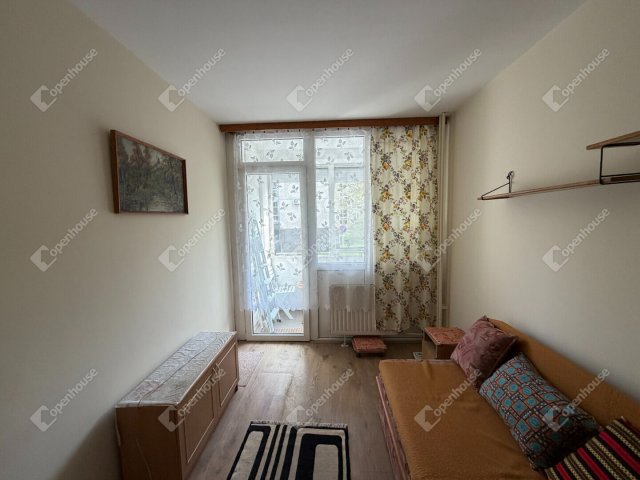 Eladó panellakás, Győrött 48 M Ft, 2 szobás