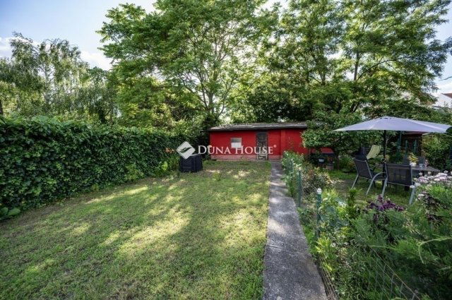 Eladó családi ház, Budapesten, XV. kerületben 49.9 M Ft