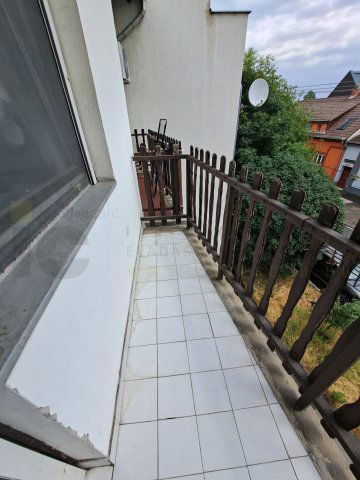 Kiadó téglalakás, albérlet, Szegeden 120 E Ft / hó, 1 szobás