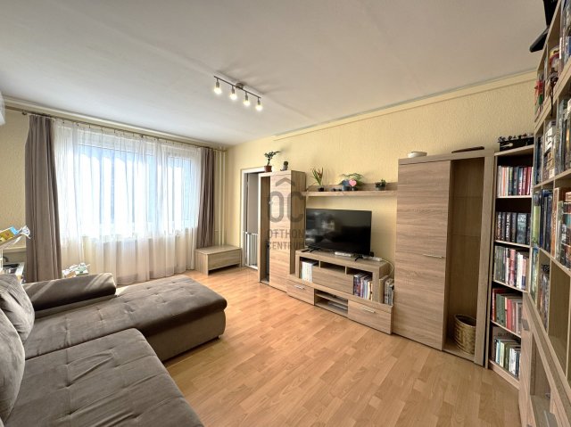 Eladó panellakás, Budapesten, XV. kerületben 76.9 M Ft, 3 szobás