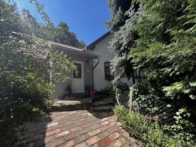 Eladó családi ház, Gyenesdiáson, Szőlőhegyi úton 168 M Ft