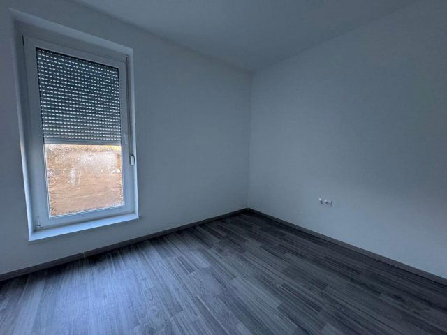 Eladó családi ház, Teskándon 69.9 M Ft, 5 szobás