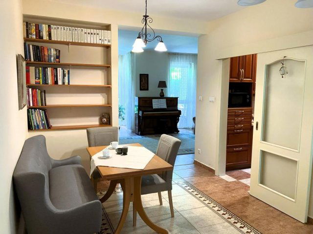 Eladó téglalakás, Budapesten, III. kerületben 155.2 M Ft