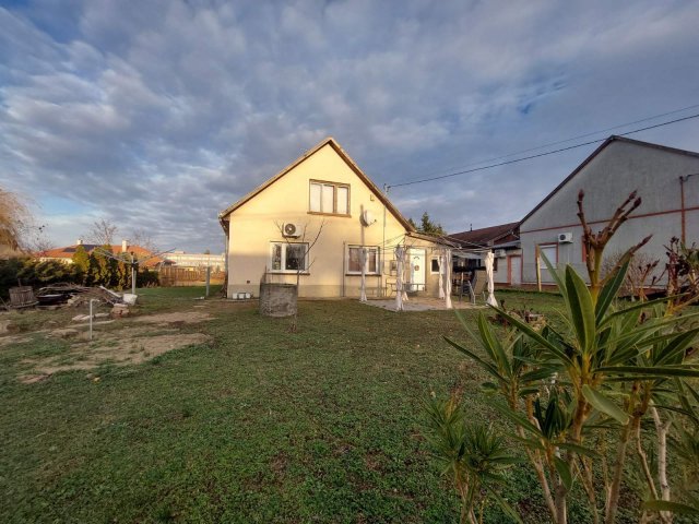 Eladó családi ház, Szigethalmon 76.9 M Ft, 3 szobás