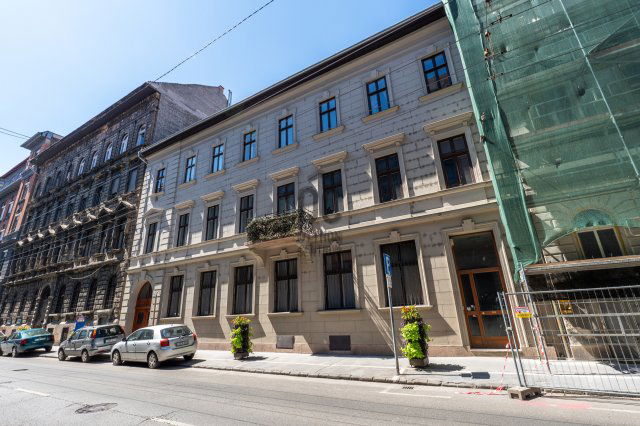 Eladó ipari ingatlan, Budapesten, VII. kerületben 499 M Ft