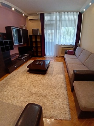 Kiadó téglalakás, albérlet, Szegeden 190 E Ft / hó, 2 szobás