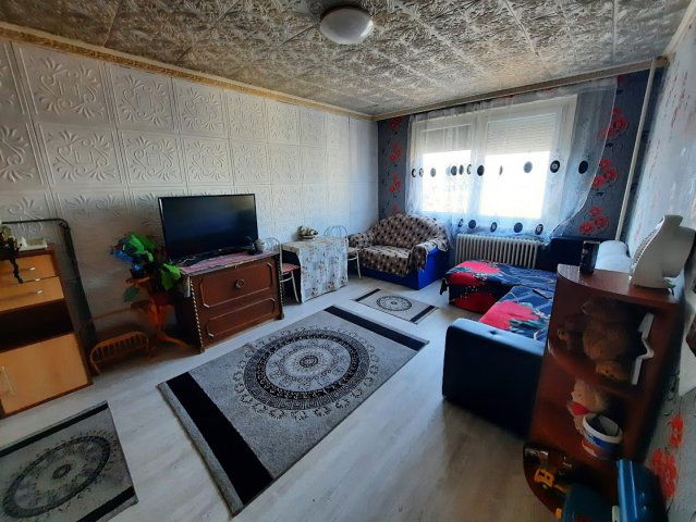 Eladó panellakás, Miskolcon, Vászonfehérítő utcában 22.99 M Ft