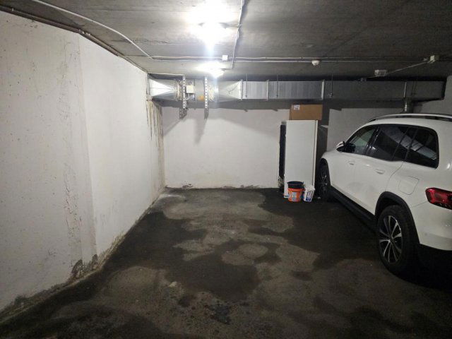 Kiadó garázs, Kaposváron 20 E Ft / hó, 1 szobás