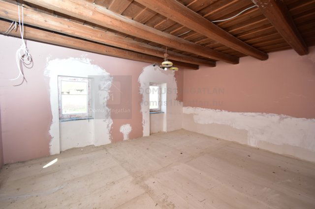 Eladó családi ház, Borgátán 13.9 M Ft, 3 szobás