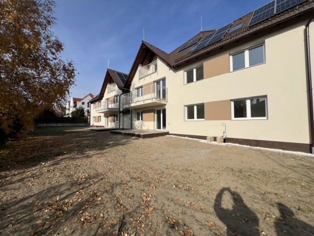 Eladó téglalakás, Dunakeszin 109.99 M Ft, 4 szobás