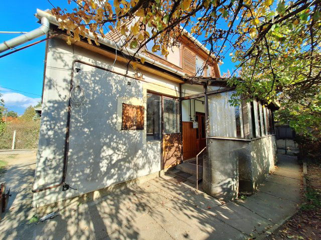 Eladó családi ház, Érden 87.9 M Ft, 7 szobás