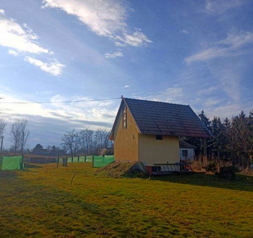 Eladó telek, Kiskunhalason 7.49 M Ft / költözzbe.hu