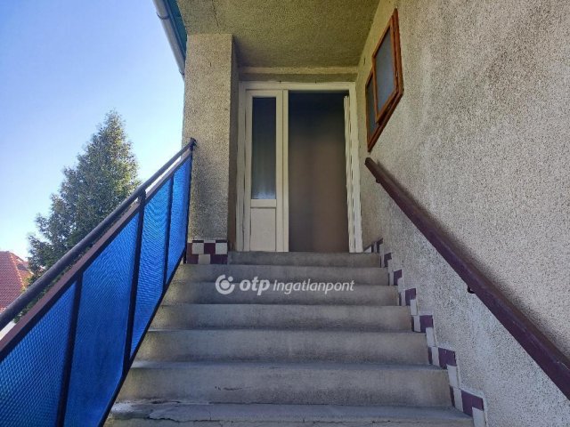 Eladó családi ház, Egerszalókon 49.5 M Ft, 6 szobás