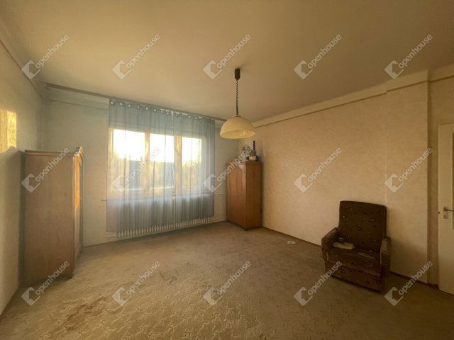 Eladó téglalakás, Hajdúböszörményen 65 M Ft, 3 szobás