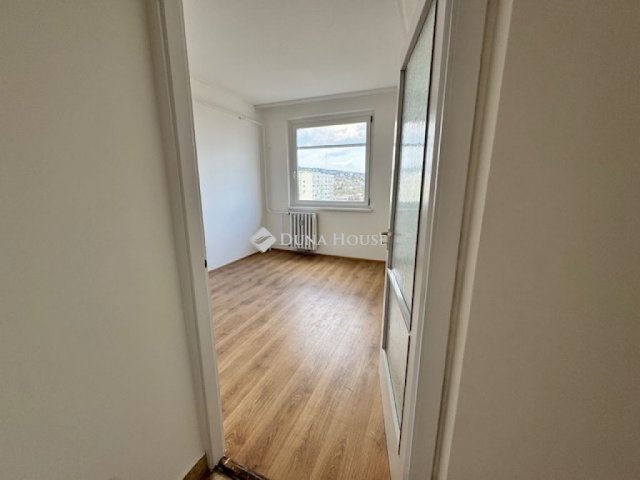 Eladó panellakás, Budapesten, XI. kerületben 82 M Ft, 3 szobás