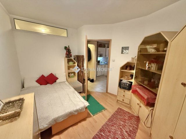 Eladó téglalakás, Budapesten, X. kerületben 59 M Ft, 1+1 szobás