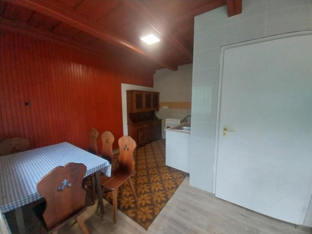 Eladó nyaraló, Kisbéren 22 M Ft, 1 szobás / költözzbe.hu