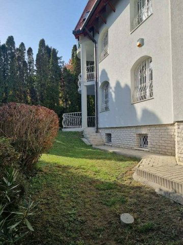 Eladó téglalakás, Budapesten, XII. kerületben 230 M Ft, 4 szobás