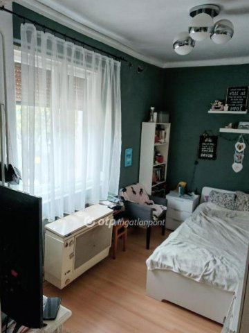 Eladó családi ház, Hajdúszoboszlón 44 M Ft, 1+1 szobás