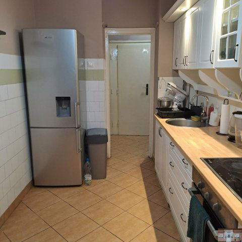 Eladó téglalakás, Szolnokon 25.8 M Ft, 2 szobás