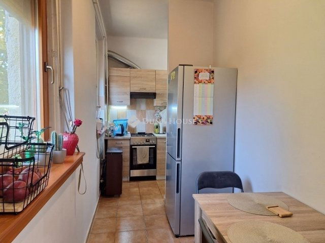 Eladó téglalakás, Kecskeméten 36.5 M Ft, 2 szobás