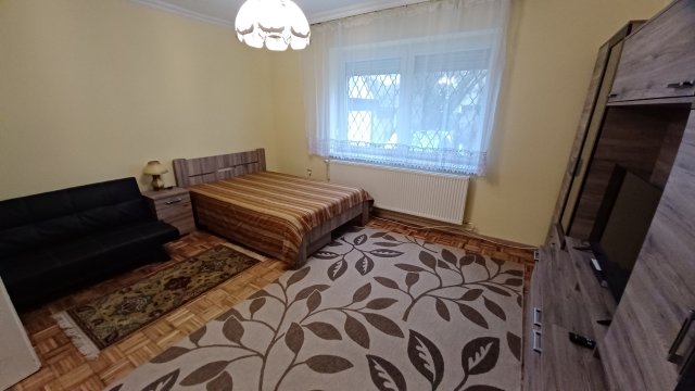 Eladó téglalakás, Nyíregyházán, Színház utcában 29.99 M Ft